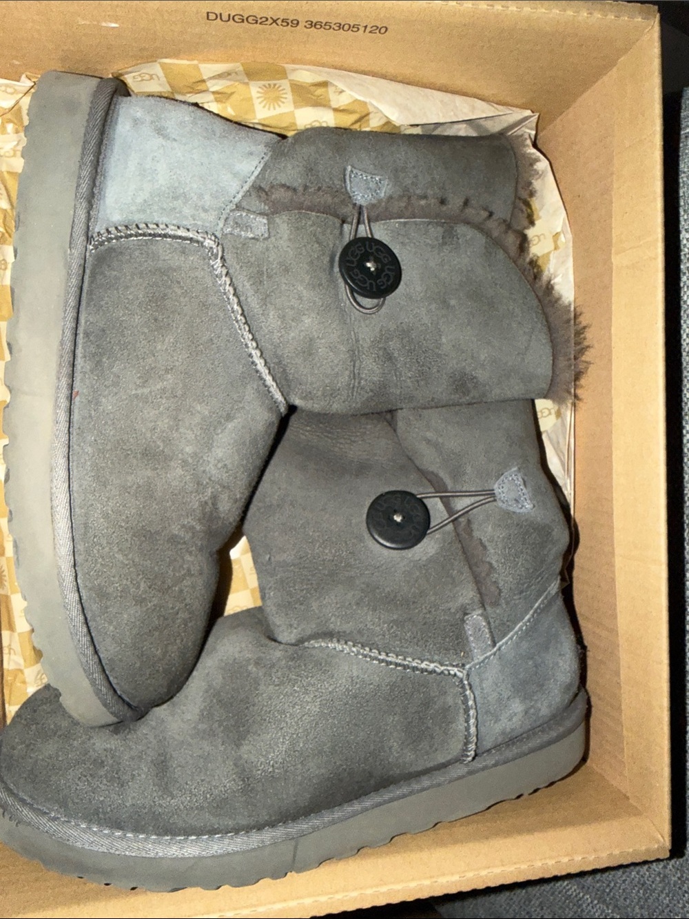 UGG Bailey BUTTON 5803 W/ Gray